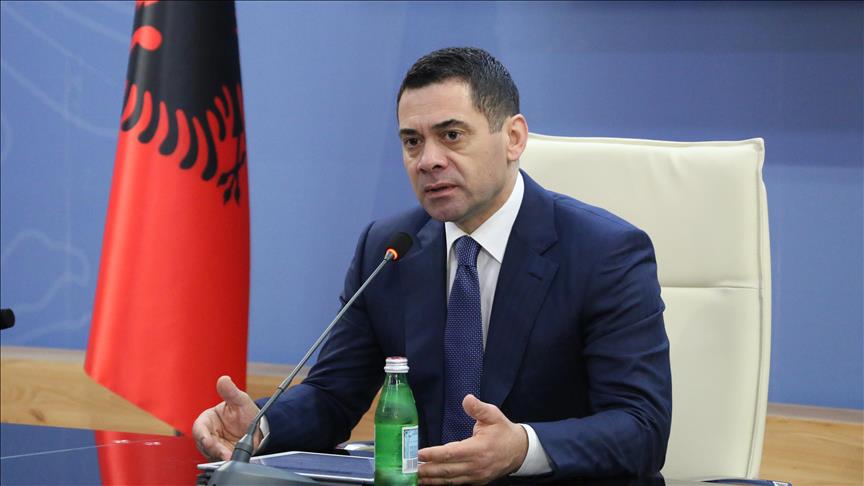 Konsultimi publik per Paketen Fiskale 2019 â€“ Ahmetaj ftese sipermarrjes per propozime dhe ide
